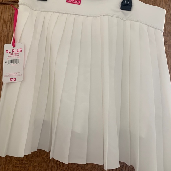 NWT Justice Girls Sport Pleated Skirt w Shorts Tech Pocket White XL Plus 16P/18P - Picture 1 of 3